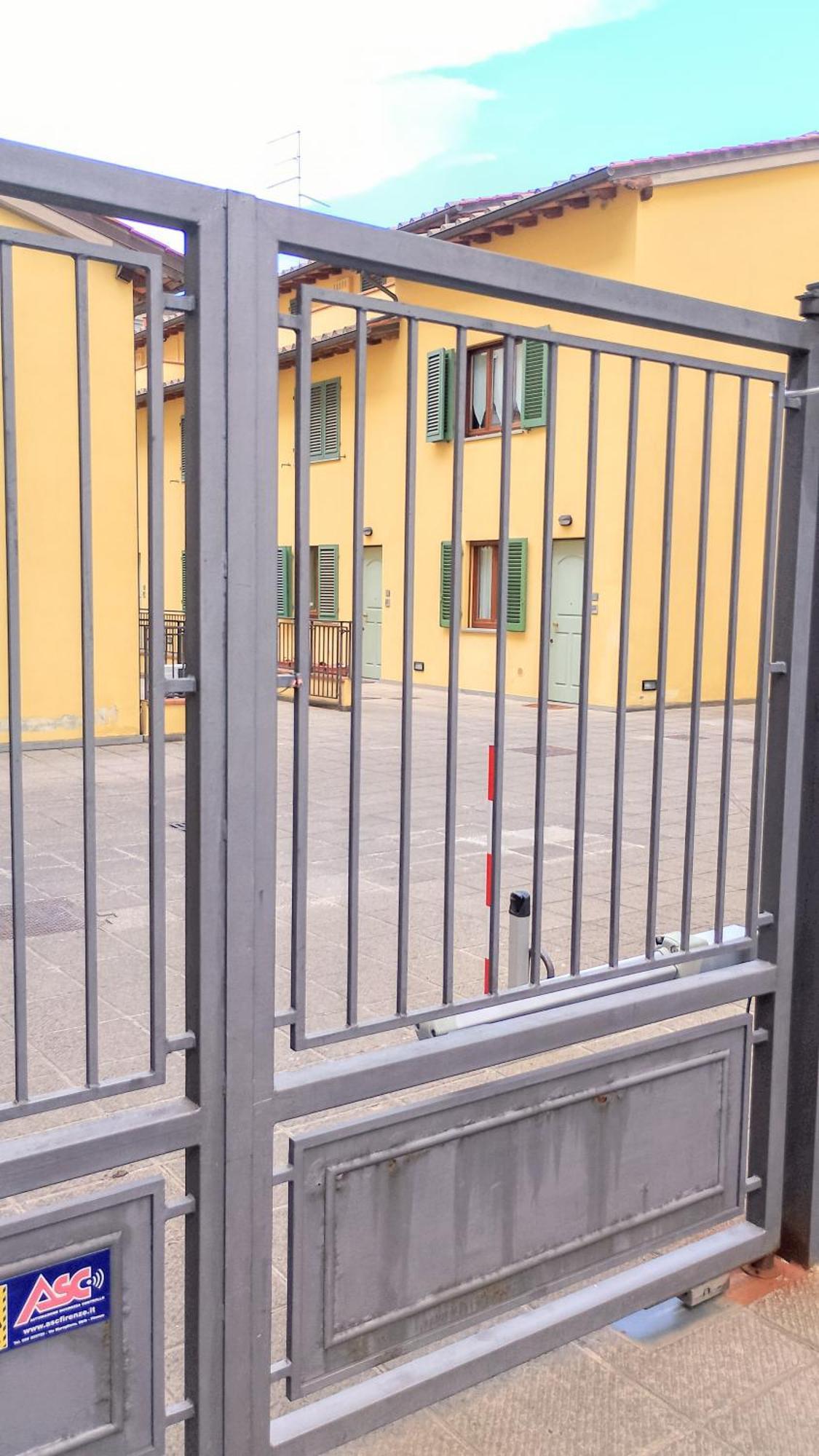 House Nubia, San Frediano, Near Ponte Vecchio, With Free Private Parking Lot Apartment Florence