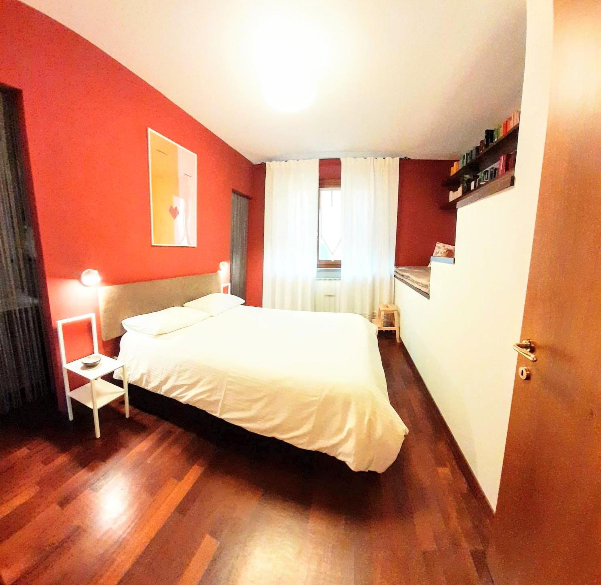 Apartment House Nubia, San Frediano, Near Ponte Vecchio, With Free Private Parking Lot