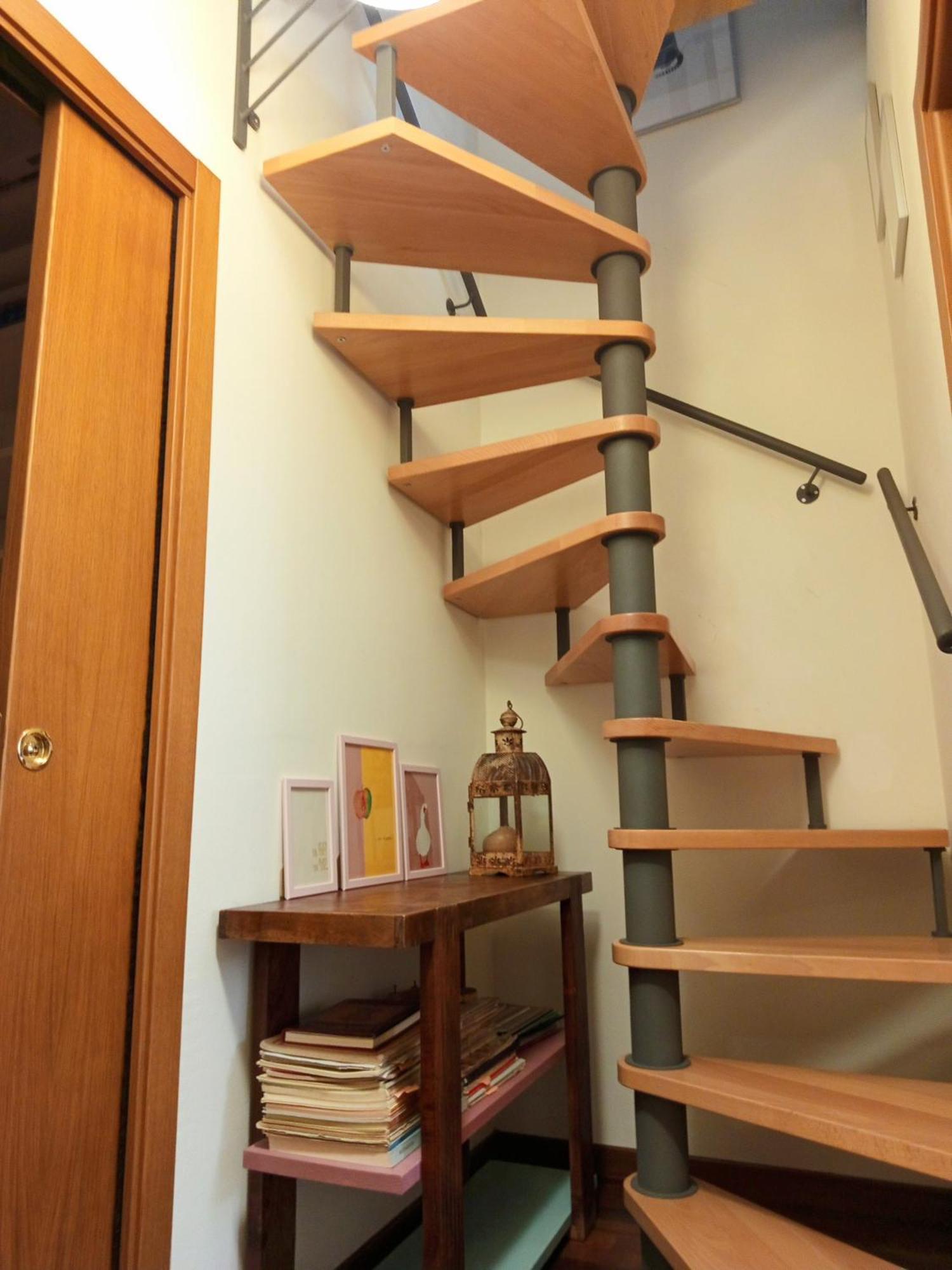 House Nubia, San Frediano, Near Ponte Vecchio, With Free Private Parking Lot * Florence