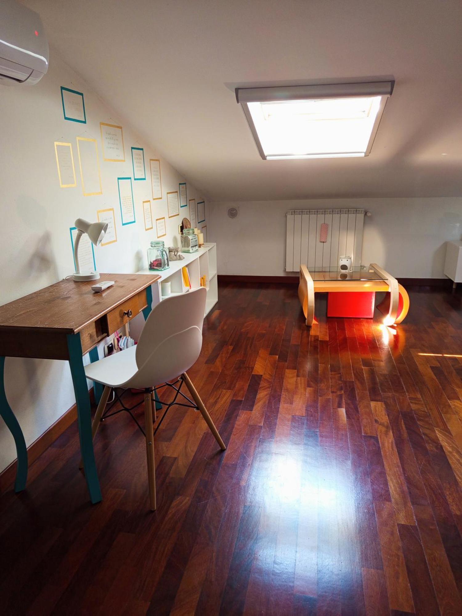 House Nubia, San Frediano, Near Ponte Vecchio, With Free Private Parking Lot Apartment *